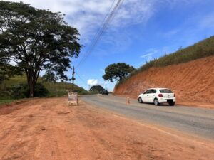 Obras para instalação de iluminação na MG-232 avançam em Santana do Paraíso - Portal ZUG - Vale do Aço