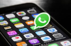 WhatsApp começa a testar recurso de transcrição de áudio