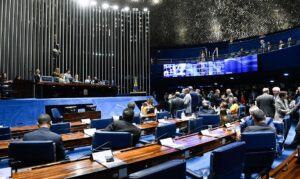 Senado aprova MP que aumenta salário mínimo e amplia isenção do IR | Portal ZUG - Vale do Aço