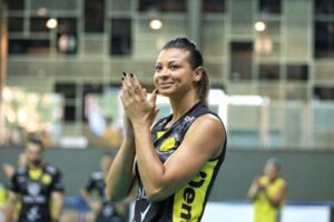 Walewska: o que se sabe sobre a morte da jogadora de vôlei