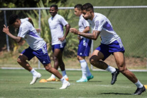 Cruzeiro: novato pode estrear como titular diante do Fluminense