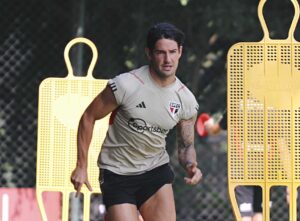 Alexandre Pato não mede palavras e abala as estrutura do São Paulo