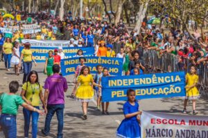 Dia da Independência: veja fotos do desfile de 7 de Setembro em Ipatinga