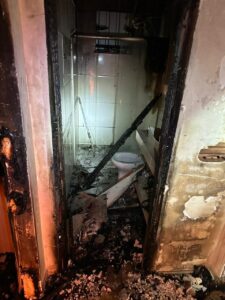 Incêndio destrói apartamento de  prédio residencial em Governador Valadares