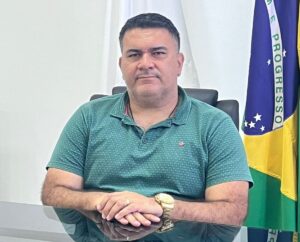 PISO DA ENFERMAGEM: Presidente da Câmara de Fabriciano anuncia a votação do PL nesta quarta-feira