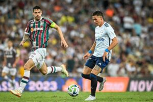 No maracanã, cruzeiro é superado pelo placar mínimo contra o fluminense