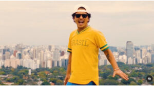 Após críticas, 'Bruninho' Mars publica vídeo e agradece: 'Obrigado, Brasil' - Entretenimento