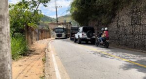 Carretas e Caminhões na avenida Acesita: Nesta terça-feira tem Audiência Pública na Câmara de Timóteo