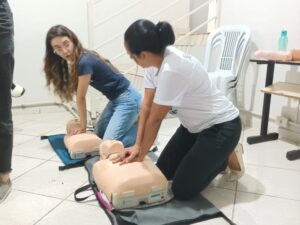 Famílias habilitadas no programa “Bem Me Quer” receberam orientações sobre primeiros socorros