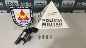 Irmãs são presas por disparos em via pública e posse ilegal de arma de fogo em Governador Valadares