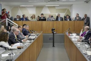 Parlamentares cobram maior detalhamento do Plano de Recuperação Fiscal