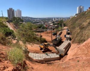 Obras da rua Hematita devem ser concluídas até o final de novembro