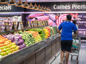 Lojas do setor alimentício funcionam neste feriado de Finados no Vale do Aço