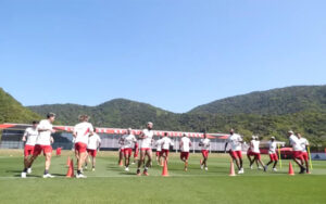 Tite dá treino com foco em bolas paradas; Braz e Spindel vão ao CT do Flamengo - Flamengo - Notícias e jogo do Flamengo