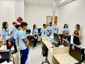 Visita de estudantes à Prefeitura de Ipatinga marca conclusão da primeira fase do Projeto Controlador Júnior