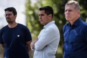 Cruzeiro tende a mexer menos no elenco para 2024; relembre início de 2023