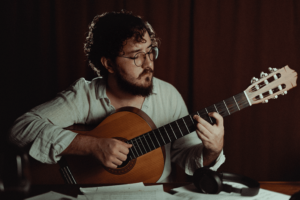 Haroldo Bontempo lança música com João Donato