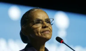 Nature lista Marina Silva entre os mais influentes para a ciência