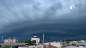 Nuvem Cumulonimbos encobre céu de Mutum; veja vídeo | Vales de Minas Gerais