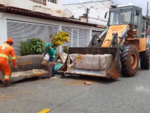 Prefeitura de Ipatinga reforça apelo quanto ao descarte adequado de lixo e entulhos