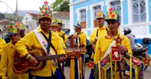 Folia de Reis terá atrações e cortejo na Praça da Liberdade neste sábado (6/1)