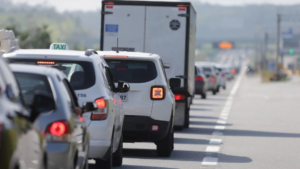 Primeiras parcelas do IPVA vencem nesta segunda-feira para os finais de placas 1 e 2