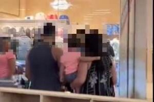 Polícia identifica mulher suspeita de ofender faxineira em shopping de Ipatinga » Portal MaisVip