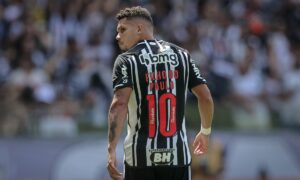 Paulinho abre o jogo sobre despedida do Atlético-MG