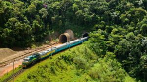 Trem de passageiros Vitória-Minas volta a circular neste domingo (7)