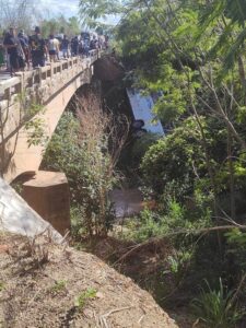 Acidente gravíssimo envolvendo quatro veículos mata seis pessoas e deixa dezenas de feridos em MG