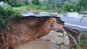 Sete cidades do Vale do Mucuri estão sem acesso por causa das chuvas