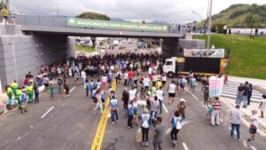 INAUGURAÇÃO: Prefeitura de Fabriciano libera o trânsito de veículos no novo viaduto