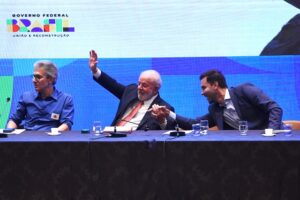Presidente da ALMG participa de solenidade com Lula, e investimentos em Minas são anunciados