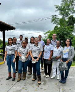 Todos juntos contra o Aedes aegypti