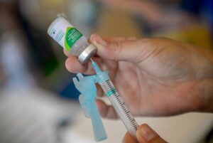 Campanha de vacinação contra a gripe começa nesta segunda-feira (25) em Governador Valadares