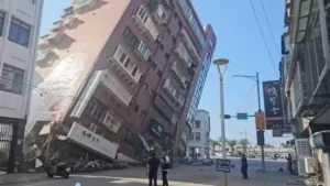 Forte terremoto causa danos e deixa um morto no Japão; país tem alerta de tsunami