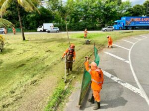 Trecho urbano da BR-381 ganha ação intensiva de limpeza por parte da Prefeitura de Ipatinga