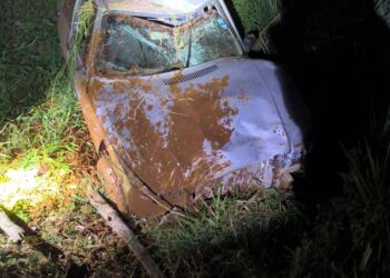 Inabilitado cai com veículo em ribanceira durante perseguição policial em São Geraldo da Piedade | Vales de Minas Gerais