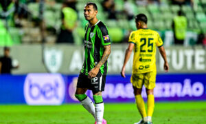 Atacante do América sofre lesão e vira baixa para Série B