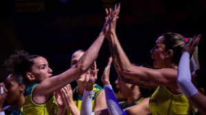 Jogadoras de vlei da Seleo Brasileira (foto: Reproduo/FIVB)