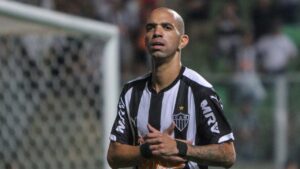 Tardelli manda recado para jogador anunciado pelo Atlético