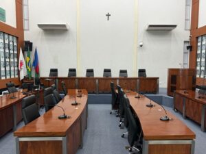 Câmara de Ipatinga recebe Tribunal do Júri durante reforma do Fórum