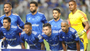 Cruzeiro almeja a liderana do grupo na Copa Sul-Americana (foto: Alexandre Guzanshe/EM/D.A. Press)