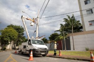 Cemig faz manutenção na rede elétrica em Teófilo Otoni nesta quarta-feira (29); veja locais com suspensão de energia | Vales de Minas Gerais