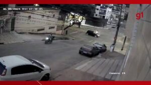 VÍDEO: criança é arremessada após ser atropelada por carro em MG