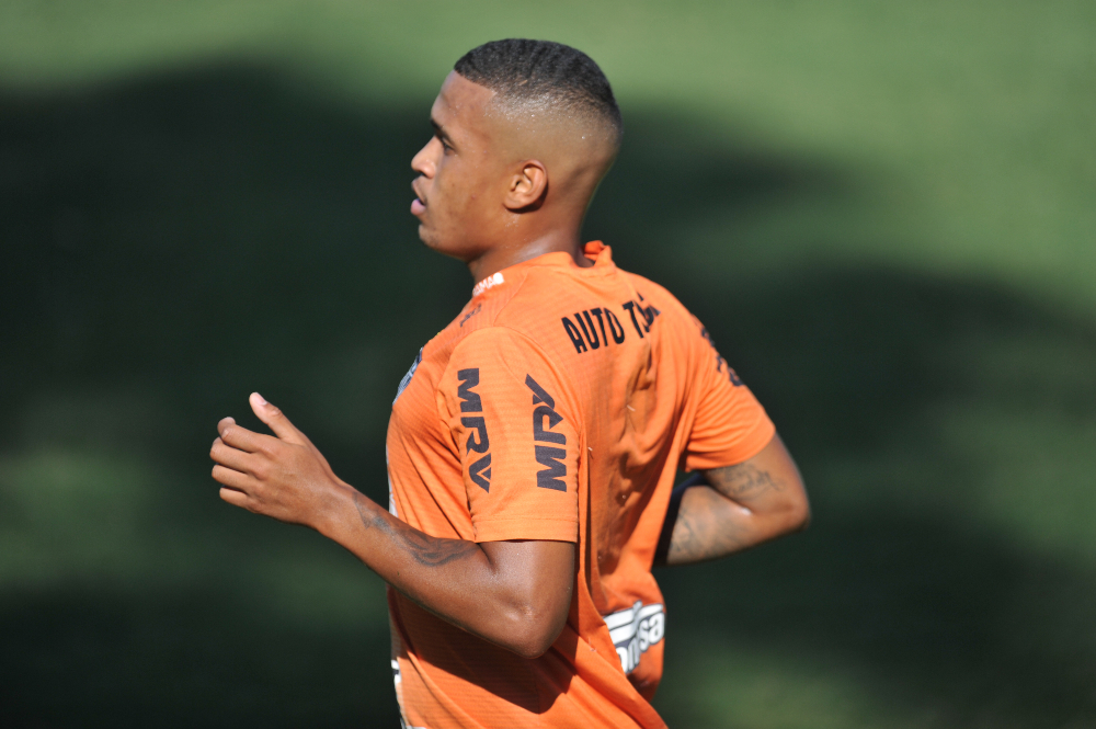 Alerrandro durante treino do Atlético na Cidade do Galo, em 2019 - (foto: Gladyston Rodrigues/EM/D.A Press)