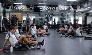 Jogadores do Atltico na academia da Cidade do Galo (foto: Pedro Souza/Atltico)