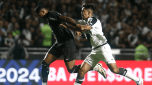 Jogadores de Botafogo e Vasco (foto: Vitor Silva/Botafogo)