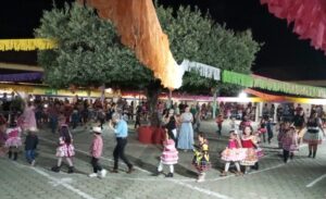 Escola Municipal de Pingo D’água reúne pais, alunos e professores para a tradicional Festa Junina