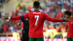 Cristiano Ronaldo em amistoso por Portugal (foto: MIGUEL RIOPA / AFP)